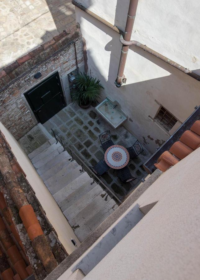 Corte Del Tintor Apartments Venedig Exteriör bild